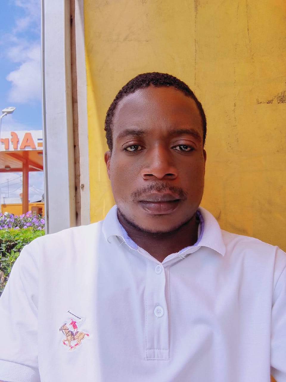 Photo de MAMPASSI Ihou Rodrigue